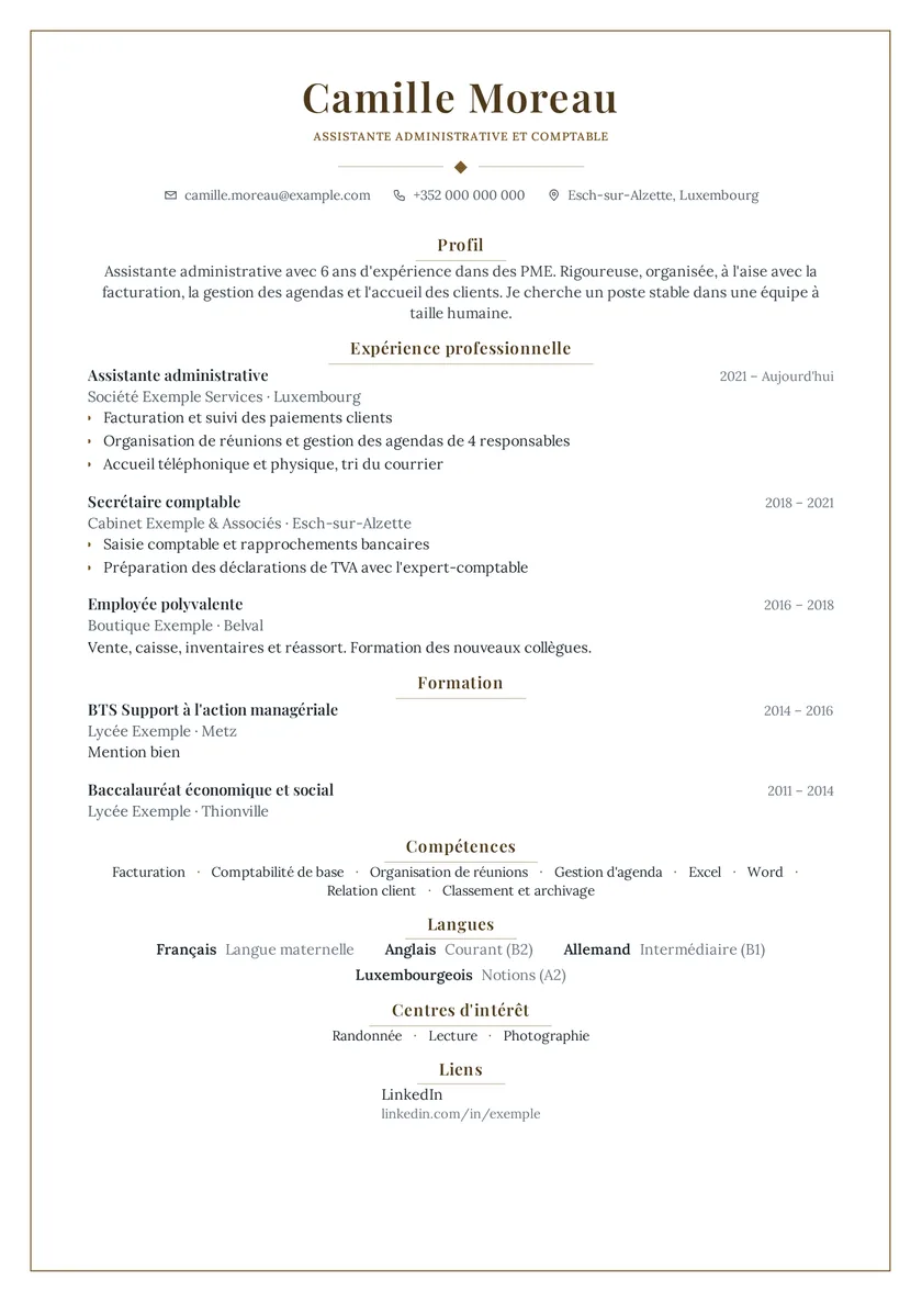 Aperçu du modèle de CV Élégant avec des données fictives